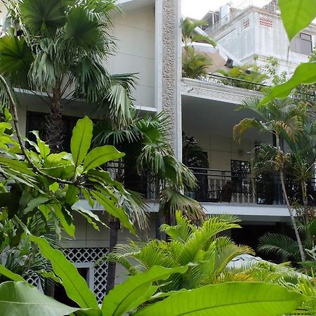 The Sangkum Hotel Пном Пен Екстериор снимка