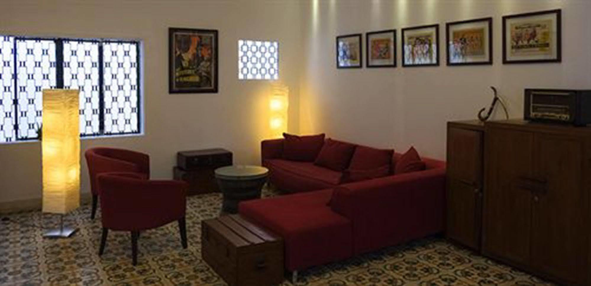The Sangkum Hotel Пном Пен Екстериор снимка